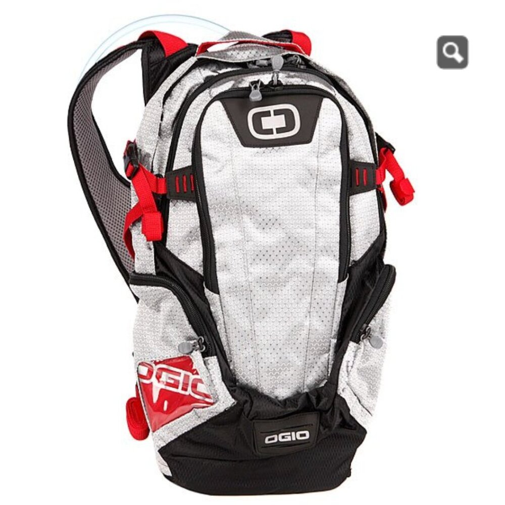OGIO ATLAS 100 HYDRATION BACKPACK-100 OZ/ 3L BLADDER- CHROME-BLACK/RED ACCENTS